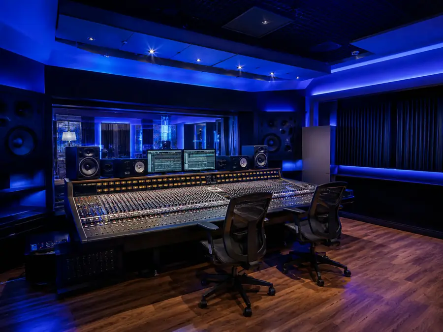 Estúdio da 462 Records: Sala de Mixagem B — Bilbao
